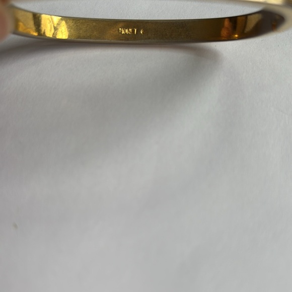 Monet Vintage Gold-Tone Textured Bangle 7/10 ✨ - Picture 3 of 5